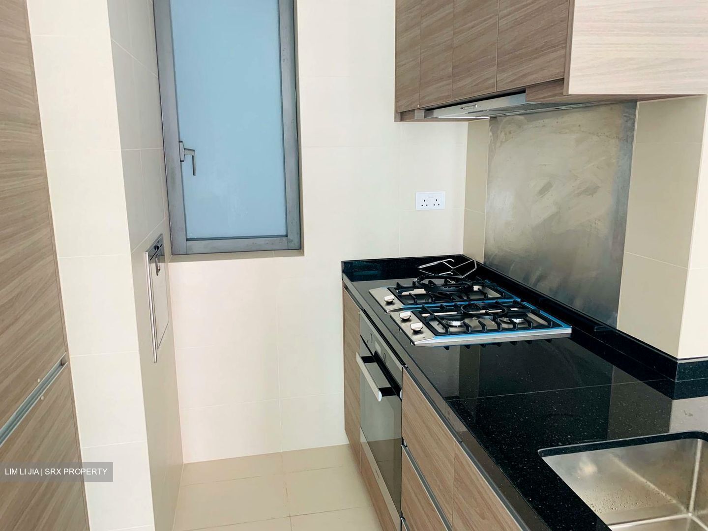 8 Saint Thomas (D9), Condominium #410321801